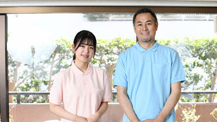 介護職の男女