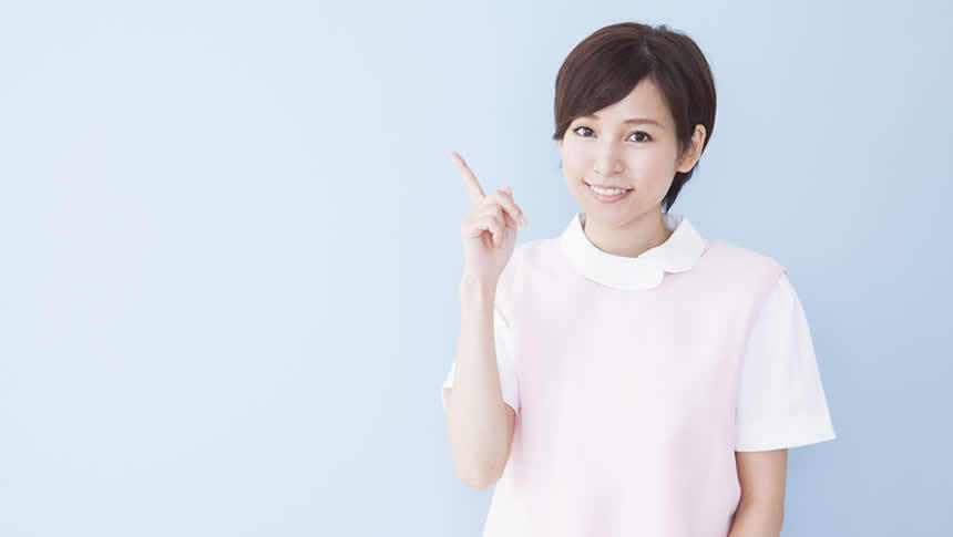 笑顔の介護職員