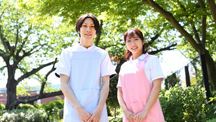 介護職の男女